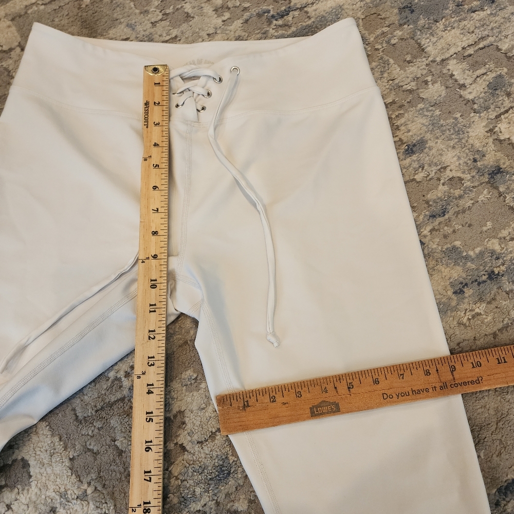 Year Of Ours Bone White Leggings Lace Up Front Ties Size XL Off White Revolve - Picture 11 of 15